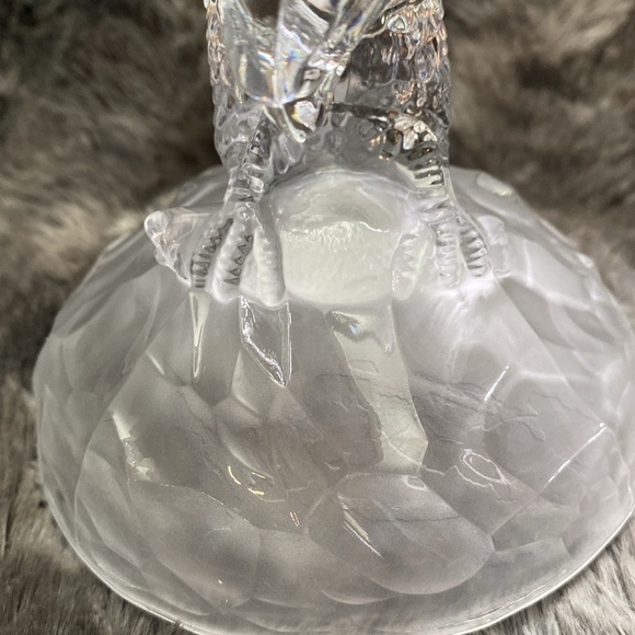 Vintage Crystal d'Arques Decorative
Hunting Bald Eagle With Fish. - Picture 10 of 16